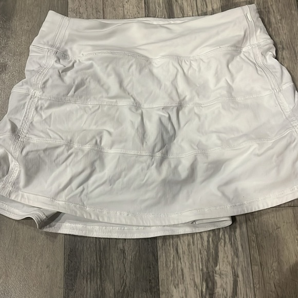 Never worn - Picture 2 of 3